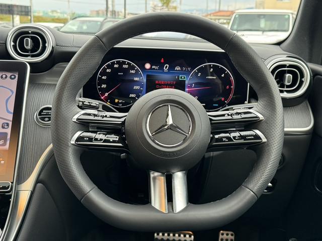 ＧＬＣ ＧＬＣ２２０ｄ　４マチック　ＡＭＧラインパッケージ　認定中古車二年保証　ワンオーナー　パノラミックスライディングルーフ　レーダーセーフティパッケージ　レザーシート　電動リアゲート　全周囲カメラ　メモリー付パワーシート　ワイヤレスチャージング（23枚目）