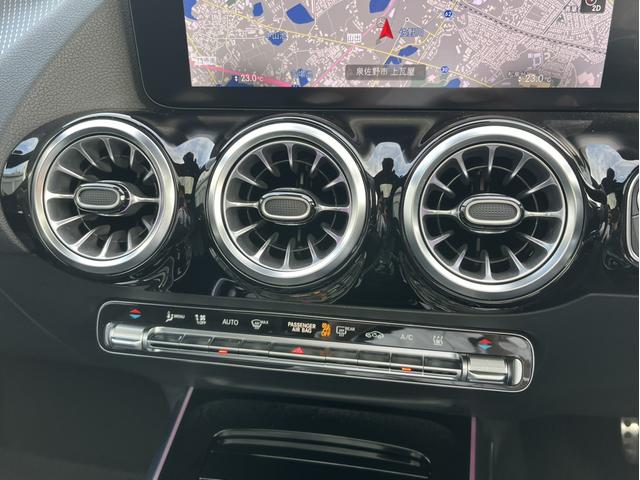 ＥＱＡ ＥＱＡ２５０　ＡＭＧレザーエクスクルーシブパッケージ　認定中古車二年保証　レザーエクスクルーシブパッケージ　パノラミックスライディングルーフ　レザーシート　全周囲カメラ　メモリー付パワーシート　レーダーセーフティパッケージ　電動リアゲート　シートヒーター（21枚目）