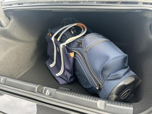 ＥＱＥ ＥＱＥ５３　４マチック＋　新車保証継承　デジタルインテリアパッケージ　エクスクルーシブパッケージ　エナジャイジングパッケージ　パノラミックスライディングルーフ　　レーダーセーフティパッケージ　ＭＢＵＸハイパースクリーン（31枚目）