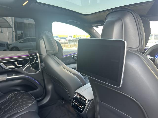 ＥＱＳ ＳＵＶ ＥＱＳ５８０　４マチック　ＳＵＶ　スポーツ　新車保証継承　デジタルインテリアパッケージ　ナイトパッケージ　パノラミックスライディングルーフ　ヘッドアップディスプレイ　ショーファーパッケージ　レーダーセーフティパッケージ　全周囲カメラ（27枚目）