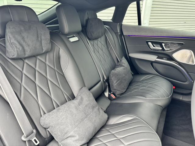 ＥＱＳ ＥＱＳ５３　４マチック＋　新車保証継承　１オーナー　パノラミックスライディングルーフ　リアコンフォートパッケージ　全周囲カメラ　ＡＲヘッドアップディスプレイ　本革　ブルメスタ　フットトランクオープナー　シートベンチレーター（27枚目）