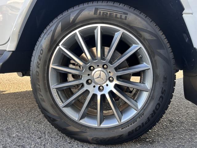 Ｇクラス Ｇ４００ｄ　ＡＭＧライン　ラグジュアリーパッケージ　ガラススライディングルーフ　黒革　ブルメスターサラウンドサウンドシステム　アダプティブダンピングシステム　レーダーセーフティパッケージ　全周囲カメラ　１オーナー　認中二年保証（14枚目）