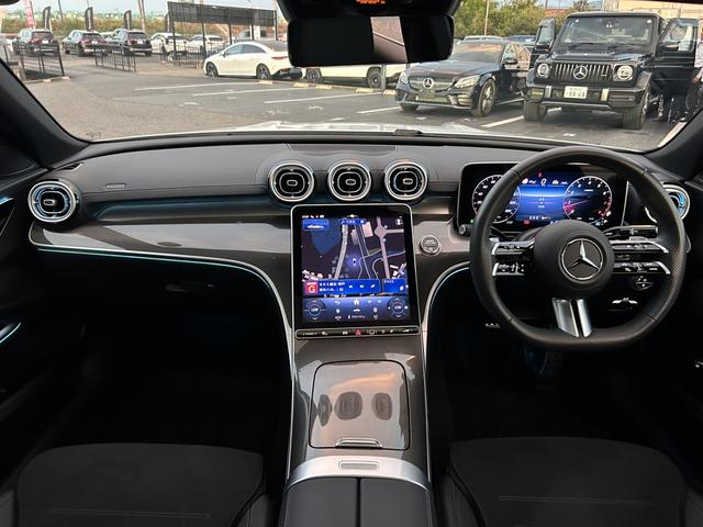 Ｃクラス Ｃ２００　４Ｍアバンギャルド　ＡＭＧラインパッケージ　新車保証継承　ドライバーズパッケージ　パノラミックスライディングルーフ　３６０度カメラ　レーダーセーフティパッケージ　アンビエントライト　　リアアクスルステアリング　ＬＥＤハイパフォーマンスアシスト（28枚目）