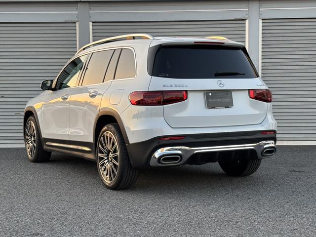MERCEDES BENZ GLB GLB200D 4MATIC AMG LEATHER EXCLUSIVE PACKAGE