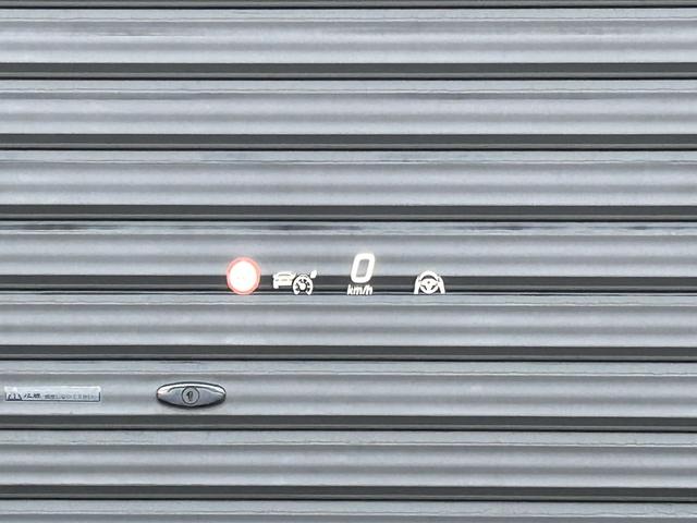 EQE EQE350+ AMGラインパッケージ エクスクルーシブパッケージ パノラミックスライディングルーフ エナジャイジングパッケージ 本革シート&ヒーター シートベンチレーター ブルメスターサウンド リアアクスルステアリング 新車保証継承(9枚目)