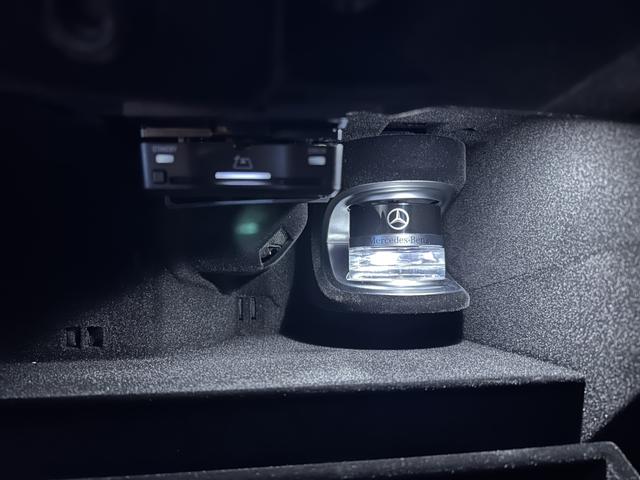 EQE EQE350+ AMGラインパッケージ エクスクルーシブパッケージ パノラミックスライディングルーフ エナジャイジングパッケージ 本革シート&ヒーター シートベンチレーター ブルメスターサウンド リアアクスルステアリング 新車保証継承(17枚目)