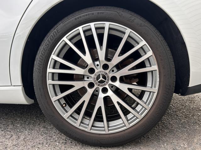 CLAクラス CLA200d AMGレザーエクスクルーシブパッケジ 認定中古車二年保証 レザーエクスクルーシブパッケージ パノラミックスライディングルーフ レーダーセーフティパッケージ アンビエントライト シートヒーター メモリー付パワーシート 本革シート 1オーナー(14枚目)