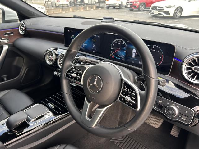 CLAクラス CLA200d AMGレザーエクスクルーシブパッケジ 認定中古車二年保証 レザーエクスクルーシブパッケージ パノラミックスライディングルーフ レーダーセーフティパッケージ アンビエントライト シートヒーター メモリー付パワーシート 本革シート 1オーナー(17枚目)