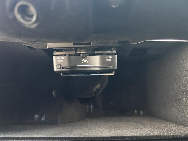 EQS EQS450+ AMGラインパッケージ リアコンフォートPKG/パノラミックスライディングルーフ/ヘッドアップディスプレイ/本革シート/アンビエントライト/シートベンチレーター/ブルメスターサラウンドシステム/レーダーセーフティPKG(17枚目)