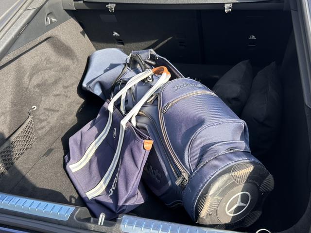 EQS EQS450+ AMGラインパッケージ リアコンフォートPKG/パノラミックスライディングルーフ/ヘッドアップディスプレイ/本革シート/アンビエントライト/シートベンチレーター/ブルメスターサラウンドシステム/レーダーセーフティPKG(30枚目)