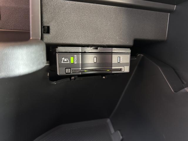 ＥＱＡ ＥＱＡ２５０　ＡＭＧラインパッケージ　新車保証継承　レーダーセーフティパッケージ　ＬＥＤハイパフォーマンスヘッドライト　３６０度カメラ　ヘッドアップディスプレイ　アンビエントライト　アダプティブハイビームアシスト　純正２０インチＡＷ（17枚目）