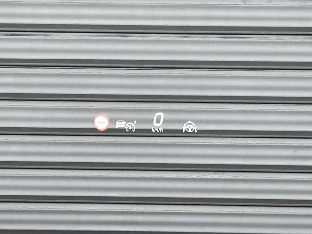 Cクラスステーションワゴン C220dステーションワゴンアバンギルドAMGライP ベーシックパッケージ パノラミックスライディングルーフ ヘッドアップディスプレイ 全周囲カメラ アンビエントライト64色 LEDヘッドライト メモリー付パワーシート 電動テールゲート ワンオーナー(16枚目)