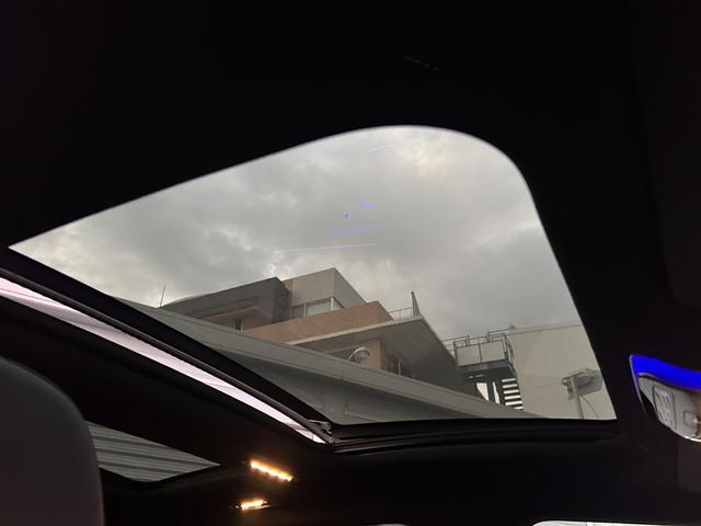 EQS EQS450+ AMGラインパッケージ エクスクルーシブパッケージ パノラミックスライディングルーフ レーダーセーフティパッケージ ヘッドアップディスプレイ 全周囲カメラ メモリー付パワーシート 電動テールゲート 新車保証継承(17枚目)