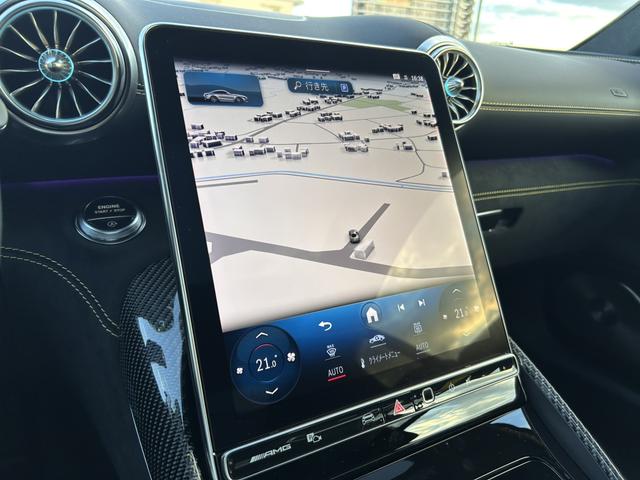 GT 63 4マチック+ クーペ AMGカーボンパッケージ 21インチAMGAW ブルメスターハイエンド3Dサラウンドサウンドシステム パノラミックルーフ 可倒式リアシート ナッパレザー AMGパフォーマンスシート 新車保証継承(19枚目)