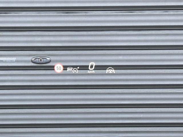 Cクラスステーションワゴン C200ステーションワゴンアバンギャルドAMGライン レザーエクスクルーシブパッケージ パノラミックスライディングルーフ ベーシックパッケージ ヘッドアップディスプレイ 本革 ARナビ レーダーセーフティパッケージ 360度カメラ 認定中古車二年保証(8枚目)