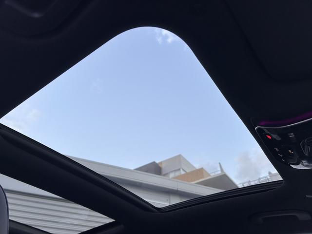 Cクラスステーションワゴン C200ステーションワゴンアバンギャルドAMGライン レザーエクスクルーシブパッケージ パノラミックスライディングルーフ ベーシックパッケージ ヘッドアップディスプレイ 本革 ARナビ レーダーセーフティパッケージ 360度カメラ 認定中古車二年保証(21枚目)