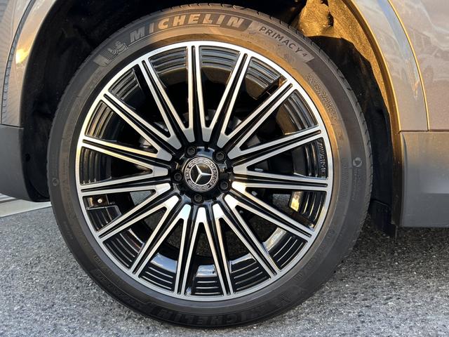 GLAクラス GLA200d 4マチック AMGラインパッケージ パノラミックスライディングルーフ 全周囲カメラ ドライビングアシスタンスパッケージ アンビエントライト64色 メモリー付パワーシート シートヒーター LEDハイパフォーマンスヘッドライト 新車保証継承(13枚目)