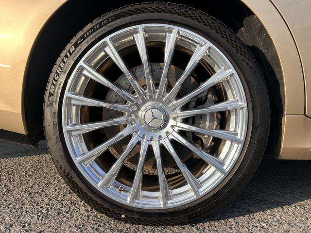 Ｓクラス Ｓ６３　Ｅ　パフォーマンス　ＡＭＧナイトパッケージ　ブルメスターハイエンド４Ｄサラウンドサウンドシステム　パノラミックスライディングルーフ　シートベンチレーター　ＡＲヘッドアップディスプレイ　レーダーセーフティパッケージ（14枚目）