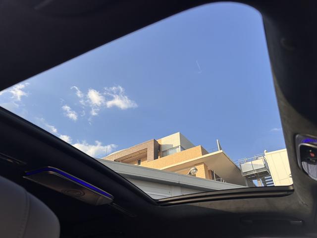 Ｓクラス Ｓ６３　Ｅ　パフォーマンス　ＡＭＧナイトパッケージ　ブルメスターハイエンド４Ｄサラウンドサウンドシステム　パノラミックスライディングルーフ　シートベンチレーター　ＡＲヘッドアップディスプレイ　レーダーセーフティパッケージ（21枚目）