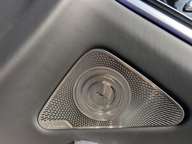 Ｓクラス Ｓ６３　Ｅ　パフォーマンス　ＡＭＧナイトパッケージ　ブルメスターハイエンド４Ｄサラウンドサウンドシステム　パノラミックスライディングルーフ　シートベンチレーター　ＡＲヘッドアップディスプレイ　レーダーセーフティパッケージ（23枚目）