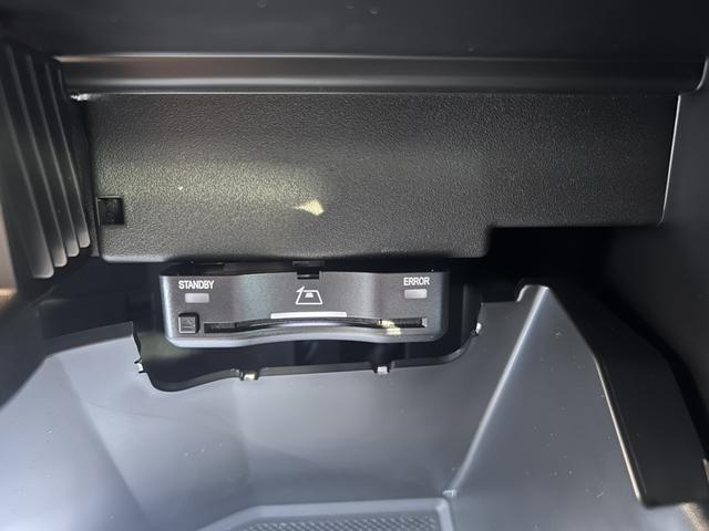 ＥＱＢ ＥＱＢ２５０＋　ＡＭＧラインパッケージ　ドライビングアシスタンスパッケージ　全周囲カメラ　パワーシート　シートヒーター　ＡＲナビ　ＬＥＤハイパフォーマンスヘッドライド　アダプティブハイビームアシスト　純正２０インチＡＷ　新車保証継承（13枚目）