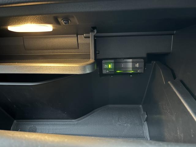 ＥＱＡ ＥＱＡ２５０　ＡＭＧレザーエクスクルーシブパッケージ　レザーエクスクルーシブパッケージ　レーダーセーフティパッケージ　純正２０ＡＷ　本革　３６０度カメラ　ＬＥＤハイパフォーマンスヘッドライト　ヘッドアップディスプレイ　シートヒーター　認定中古車二年保証（28枚目）