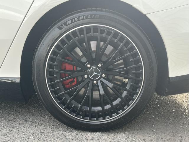 ＥＱＳ ＥＱＳ５３　４マチック＋　リアコンフォートパッケージ　エクスクルーシブパッケージ　ＡＭＧカーボンファイバーインテリアトリム　ハイパースクリーン　ＨＵＤ　シートベンチレーター　パノラミックスライディングルーフ　新車保証継承（14枚目）