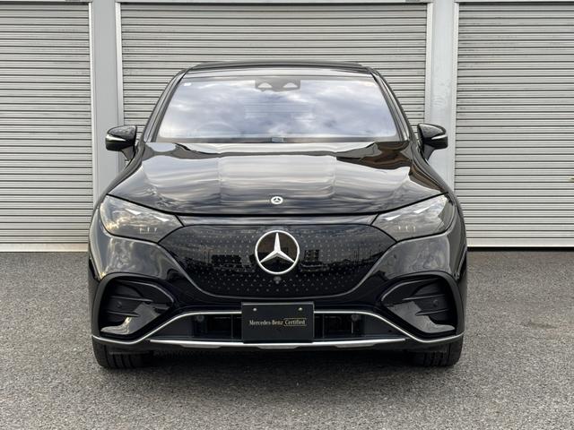 ＥＱＥ ＳＵＶ ＥＱＥ３５０　４マチック　ＳＵＶローンチエディション　パノラミックスライディングルーフ　純正ＯＰ２１インチＡＷ　本革パワーシート＆ヒーター　サラウンドビューモニター　ブルメスター　レーダーセーフティパッケージ　ヘッドアップディスプレイ　新車保証継承（5枚目）