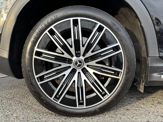 ＥＱＥ ＳＵＶ ＥＱＥ３５０　４マチック　ＳＵＶローンチエディション　パノラミックスライディングルーフ　純正ＯＰ２１インチＡＷ　本革パワーシート＆ヒーター　サラウンドビューモニター　ブルメスター　レーダーセーフティパッケージ　ヘッドアップディスプレイ　新車保証継承（13枚目）