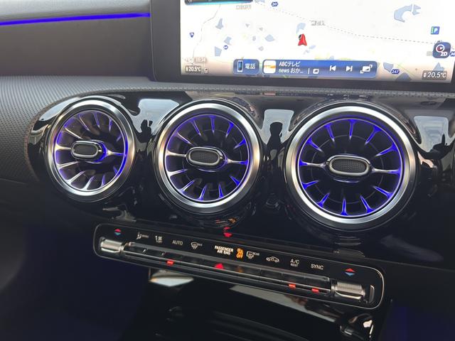 お客様の安心・満足を追及する為に我々輸入車正規ディーラーがお届けする高品質車両の数々！弊社にしかできないサービスを是非、ご体感下さい！【お問い合わせ電話番号０７２−４６１−１４１１】