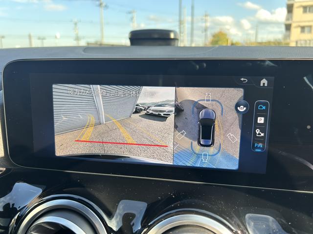 ＧＬＡクラス ＧＬＡ１８０　ＡＭＧレザーエクスクルーシブパッケージ　コンフォートＰ　ＡＭＧレザーエクスクルーシブパッケージ　パノラミックスライディングルーフ　ヘッドアップディスプレイ　ブルメスターサラウンドサウンドシステム　ドライビングアシスタンスＰ　新車保証継承（22枚目）