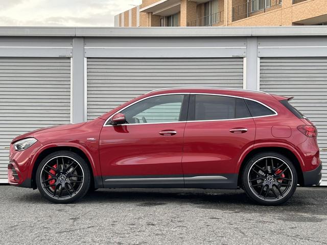 ＧＬＡクラス ＧＬＡ４５　Ｓ　４マチック＋　ＡＭＧパフォーマンスパッケージ　アドバンスドパッケージ　パノラミックスライディングルーフ　ヘッドアップディスプレイ　ＡＭＧパフォーマンスシート　ブルメスターサウンドシステム　　新車保証継承（6枚目）