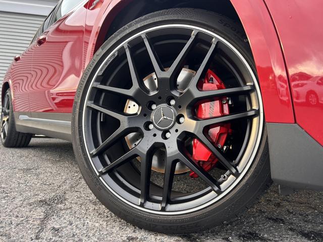 ＧＬＡクラス ＧＬＡ４５　Ｓ　４マチック＋　ＡＭＧパフォーマンスパッケージ　アドバンスドパッケージ　パノラミックスライディングルーフ　ヘッドアップディスプレイ　ＡＭＧパフォーマンスシート　ブルメスターサウンドシステム　　新車保証継承（13枚目）