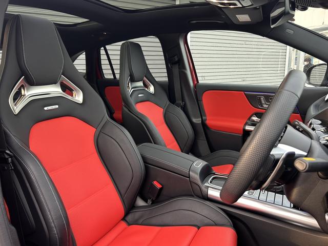 ＧＬＡクラス ＧＬＡ４５　Ｓ　４マチック＋　ＡＭＧパフォーマンスパッケージ　アドバンスドパッケージ　パノラミックスライディングルーフ　ヘッドアップディスプレイ　ＡＭＧパフォーマンスシート　ブルメスターサウンドシステム　　新車保証継承（20枚目）