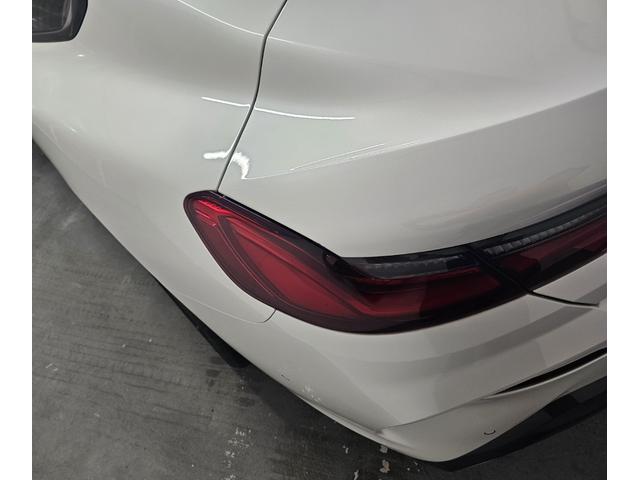 8シリーズ 840i クーペ Mスポーツ ハーマンカードンサラウンドシステム・レーダー・レッドブラックコンビレザーシート(13枚目)