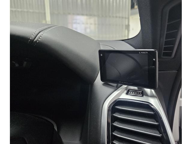 8シリーズ 840i クーペ Mスポーツ ハーマンカードンサラウンドシステム・レーダー・レッドブラックコンビレザーシート(21枚目)