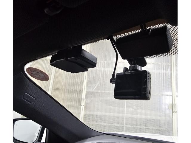 8シリーズ 840i クーペ Mスポーツ ハーマンカードンサラウンドシステム・レーダー・レッドブラックコンビレザーシート(23枚目)