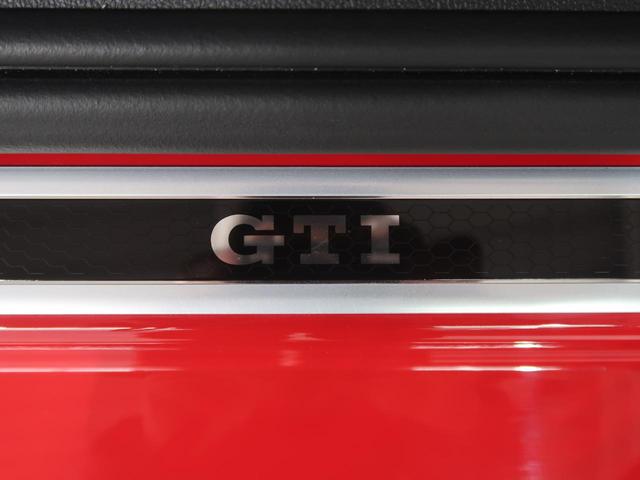 アップ！ アップ！ＧＴＩ　６００台限定車　クルーズコントロール　シートヒーター　専用１７インチアルミ　アンビエントライト　フルオートエアコン　コーナーセンサー　Ｂｌｕｅｔｏｏｔｈ接続　ＥＴＣ　認定中古車（7枚目）