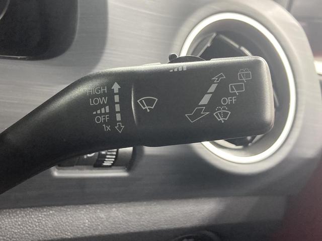 アップ！ クロス　アップ！　特別仕様車　専用アルミ　キーレス　シートヒーター　オートライト　オートエアコン　Ｂｌｕｅｔｏｏｔｈ接続　認定中古車（50枚目）
