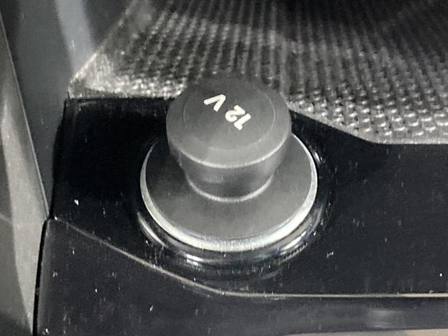 Ｔ－ロック ＴＳＩ　スタイルデザインパッケージ　ナビ　バックカメラ　パワーテールゲート　デジタルメーター　ＡＣＣ　フロントアシスト　レーンアシスト　ＬＥＤヘッドライト　スマートキー　Ａｐｐｌｅｃａｒｐｌａｙ　認定中古車（47枚目）