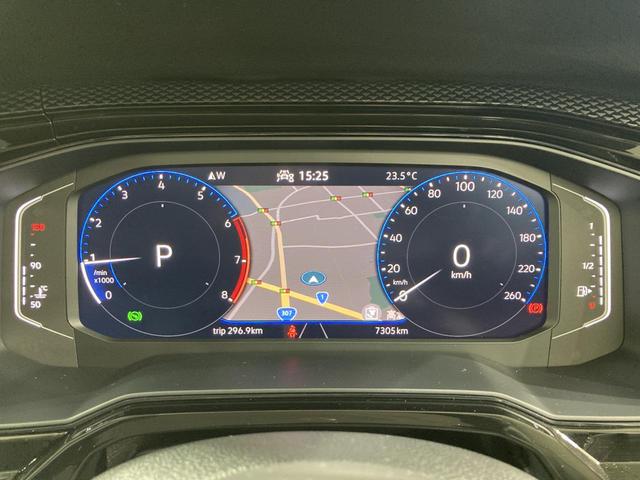 ポロ ＴＳＩアクティブ　弊社デモカー　デジタルメーター　トラベルアシスト　ＩＱライト　ナビ　バックカメラ　コーナーセンサー　レーンアシスト　フロントアシスト　認定中古車（7枚目）