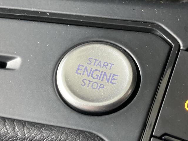 ポロ ＴＳＩアクティブ　弊社デモカー　デジタルメーター　トラベルアシスト　ＩＱライト　ナビ　バックカメラ　コーナーセンサー　レーンアシスト　フロントアシスト　認定中古車（9枚目）
