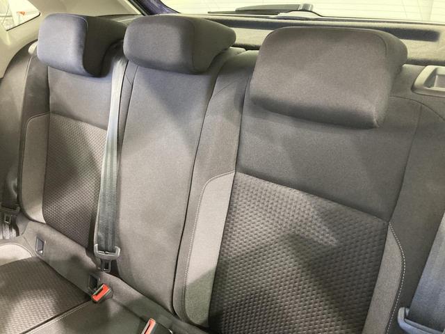 ポロ ＴＳＩアクティブ　弊社デモカー　デジタルメーター　トラベルアシスト　ＩＱライト　ナビ　バックカメラ　コーナーセンサー　レーンアシスト　フロントアシスト　認定中古車（11枚目）