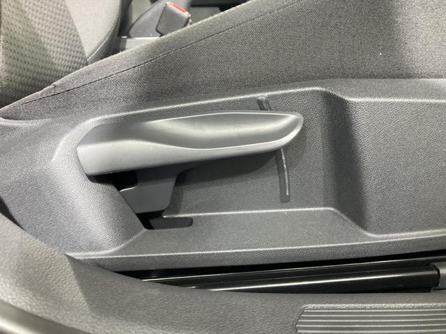 ポロ ＴＳＩアクティブ　弊社デモカー　デジタルメーター　トラベルアシスト　ＩＱライト　ナビ　バックカメラ　コーナーセンサー　レーンアシスト　フロントアシスト　認定中古車（44枚目）
