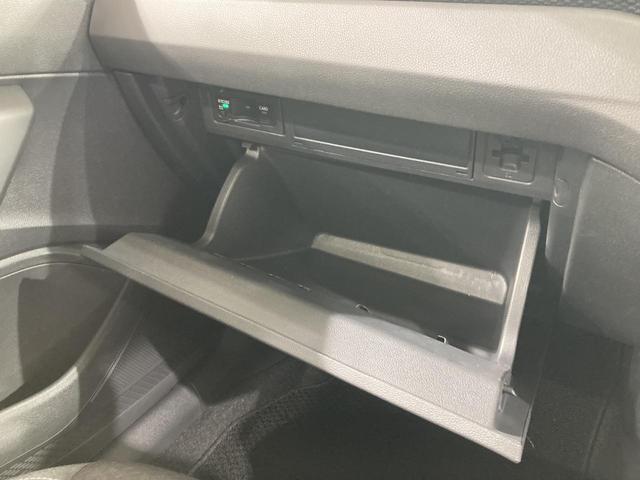 ポロ ＴＳＩアクティブ　弊社デモカー　デジタルメーター　トラベルアシスト　ＩＱライト　ナビ　バックカメラ　コーナーセンサー　レーンアシスト　フロントアシスト　認定中古車（57枚目）