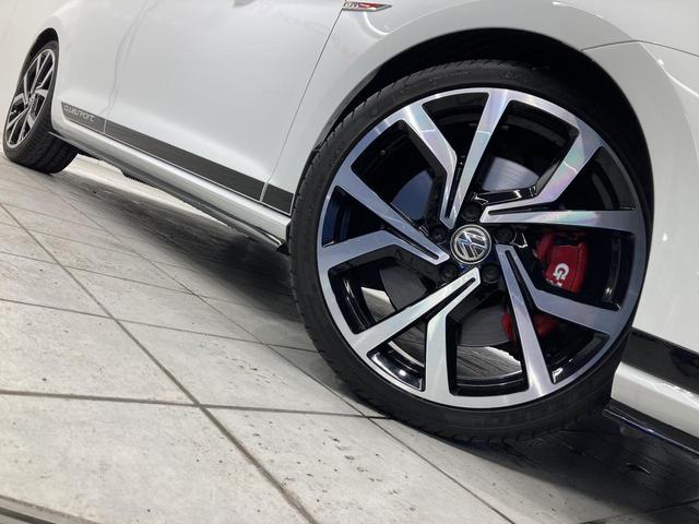 ゴルフGTI クラブスポーツ トラックエディション 特別仕様車 専用アルミ 専用バケットシート アルカンターラステアリング シートヒーター キーレス ナビ バックカメラ HIDヘッドライト 認定中古車(13枚目)