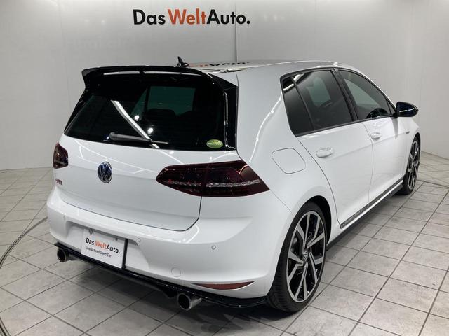 ゴルフGTI クラブスポーツ トラックエディション 特別仕様車 専用アルミ 専用バケットシート アルカンターラステアリング シートヒーター キーレス ナビ バックカメラ HIDヘッドライト 認定中古車(16枚目)