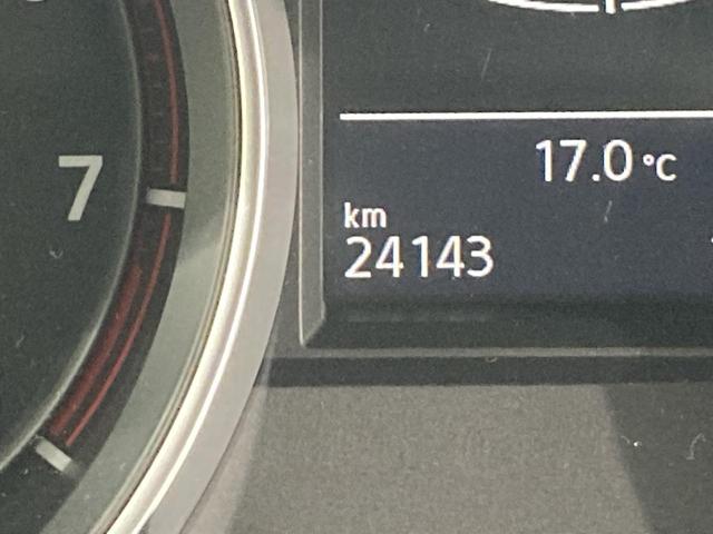 ゴルフGTI クラブスポーツ トラックエディション 特別仕様車 専用アルミ 専用バケットシート アルカンターラステアリング シートヒーター キーレス ナビ バックカメラ HIDヘッドライト 認定中古車(21枚目)