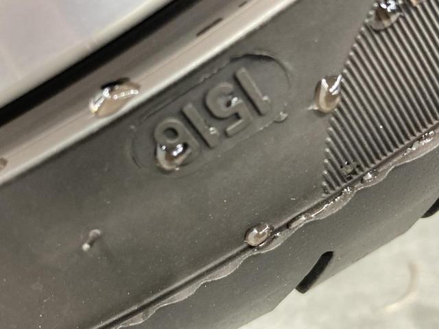 ゴルフGTI クラブスポーツ トラックエディション 特別仕様車 専用アルミ 専用バケットシート アルカンターラステアリング シートヒーター キーレス ナビ バックカメラ HIDヘッドライト 認定中古車(34枚目)