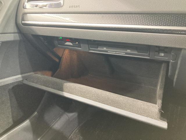 ゴルフGTI クラブスポーツ トラックエディション 特別仕様車 専用アルミ 専用バケットシート アルカンターラステアリング シートヒーター キーレス ナビ バックカメラ HIDヘッドライト 認定中古車(66枚目)